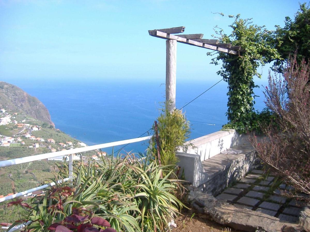 Cyane & Vigo'S Cottage, Caminho Do Massapez, N.º40 Arco da Calheta  Extérieur photo
